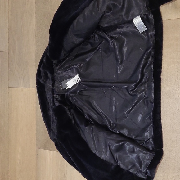 Faux fur crop coat - Picture 8 of 8